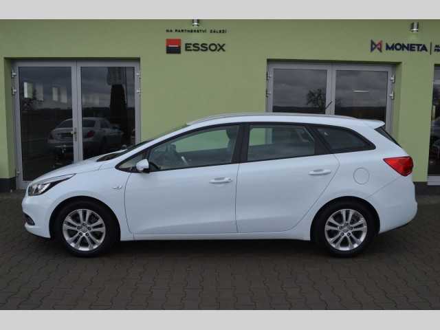 Kia Ceed kombi 94kW nafta 201507