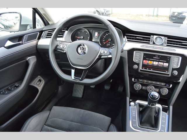 Volkswagen Passat kombi 110kW nafta 201603