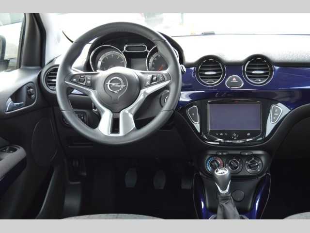 Opel Adam hatchback 64kW benzin 201410