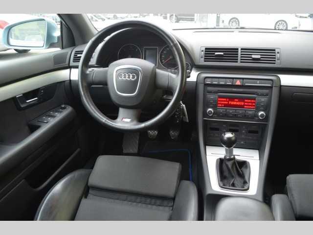 Audi A4 sedan 103kW nafta 200701