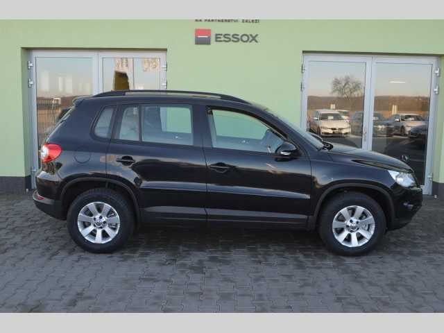 Volkswagen Tiguan SUV 103kW nafta 200810