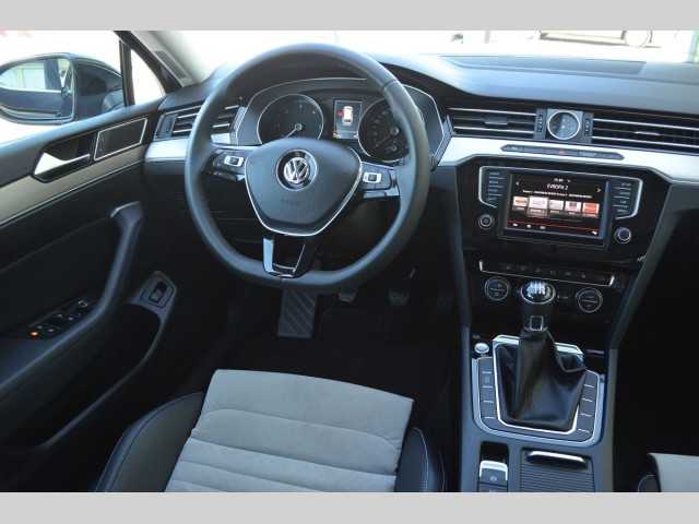 Volkswagen Passat kombi 110kW nafta 201603