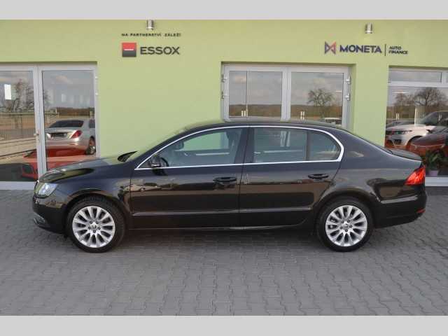 Škoda Superb liftback 103kW nafta 201406