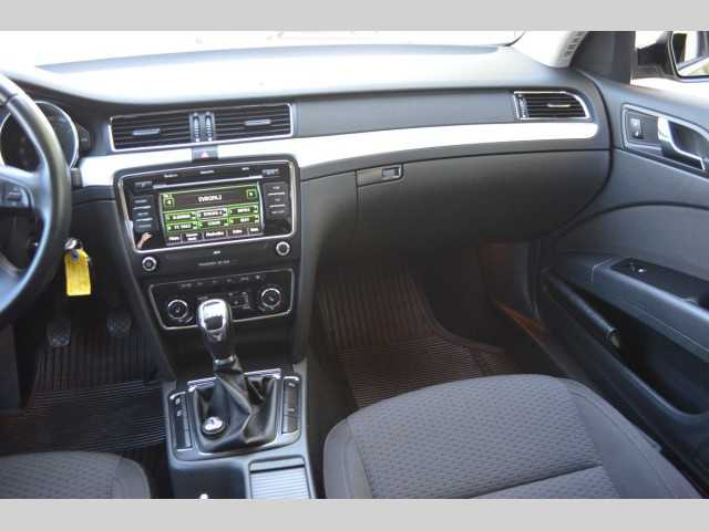 Škoda Superb kombi 103kW nafta 201205