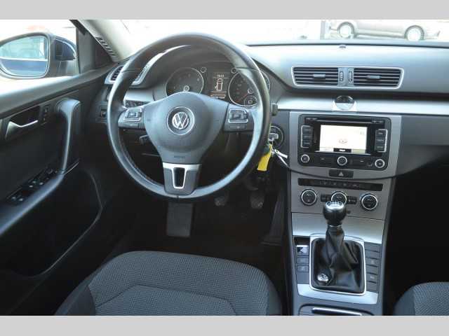 Volkswagen Passat kombi 77kW nafta 201205