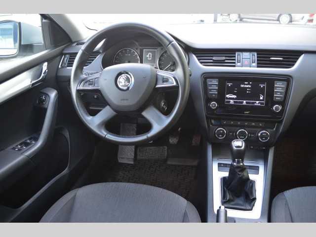 Škoda Octavia liftback 77kW nafta 201401