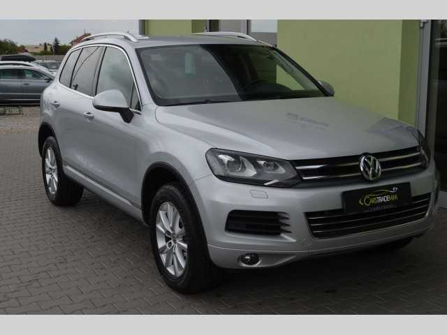 Volkswagen Touareg SUV 176kW nafta 201102