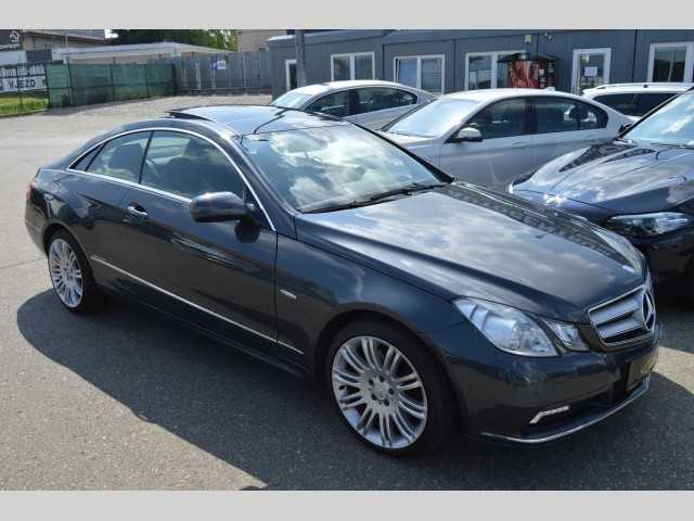 Mercedes-Benz Třídy E kupé 170kW nafta 200908