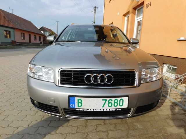 Audi A4 kombi 96kW nafta 2002