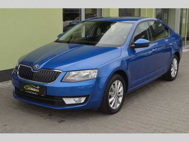 Škoda Octavia liftback 77kW nafta 201405