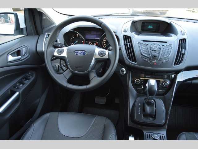 Ford Kuga SUV 110kW nafta 201510