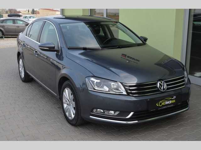 Volkswagen Passat sedan 103kW nafta 201204