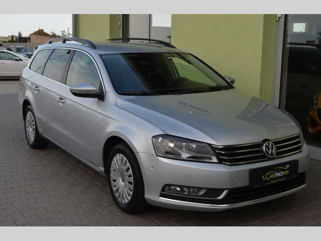 Volkswagen Passat kombi 77kW nafta 201101