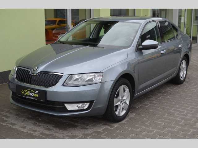 Škoda Octavia liftback 110kW nafta 201304