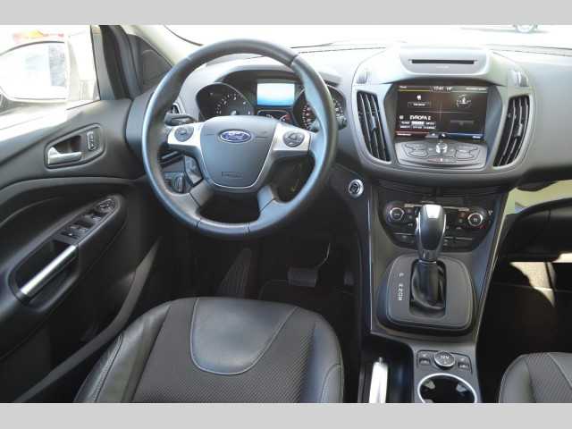 Ford Kuga SUV 110kW nafta 201604