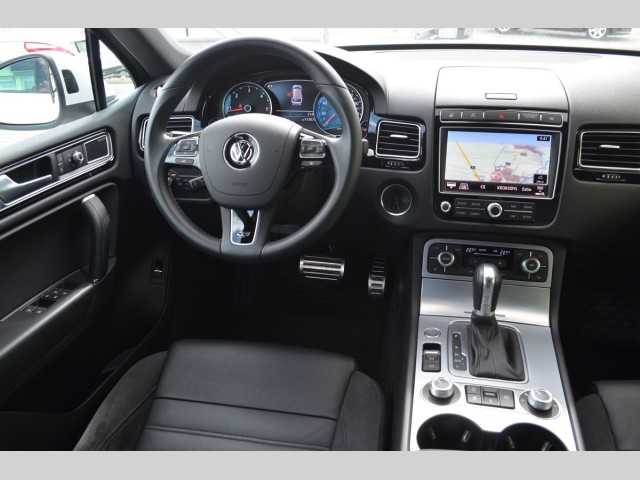 Volkswagen Touareg SUV 193kW nafta 201602