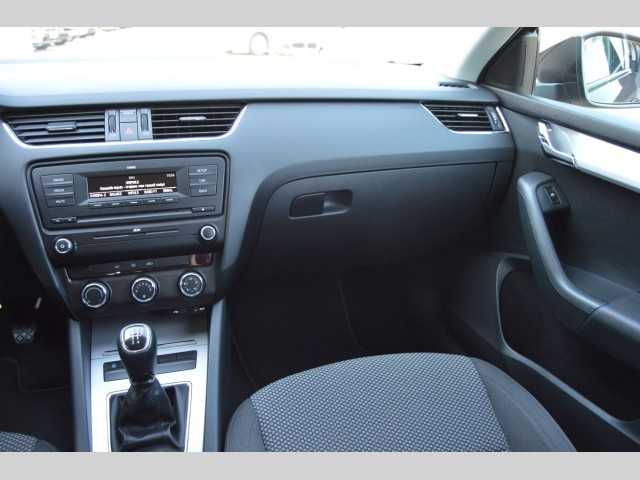 Škoda Octavia liftback 77kW nafta 201303