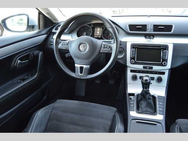 Volkswagen CC sedan 103kW nafta 201303