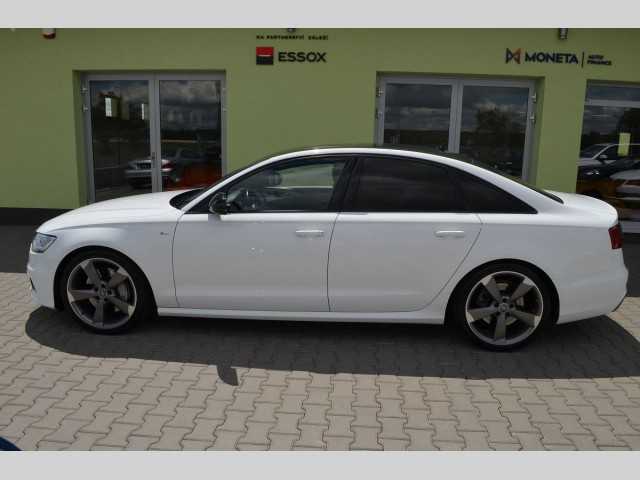 Audi A6 limuzína 230kW nafta 201208