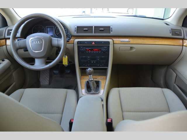 Audi A4 kombi 103kW nafta 200606