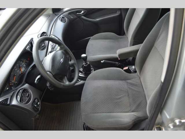 Ford Focus kombi 85kW nafta 200208