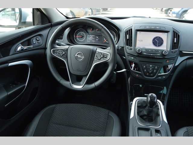 Opel Insignia kombi 125kW nafta 201602