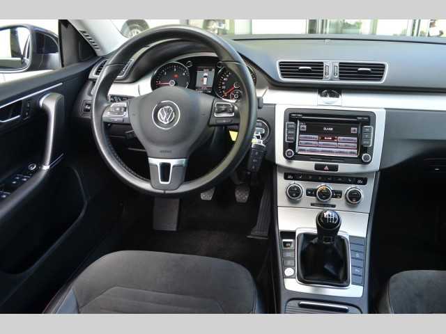 Volkswagen Passat kombi 103kW nafta 201303