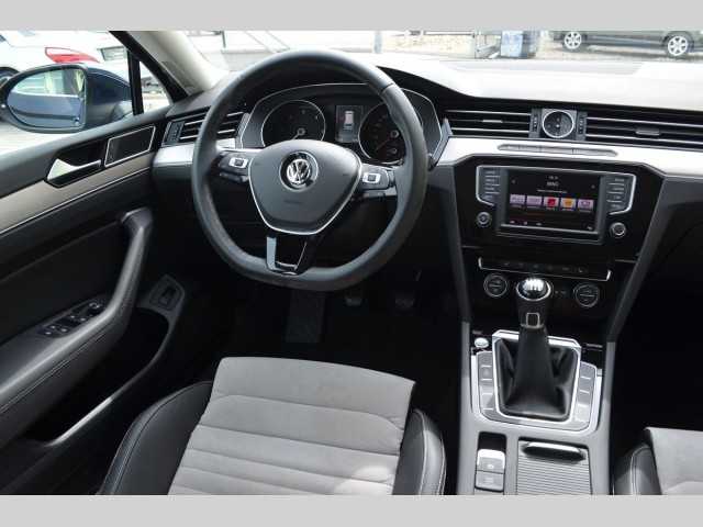 Volkswagen Passat kombi 110kW nafta 201605