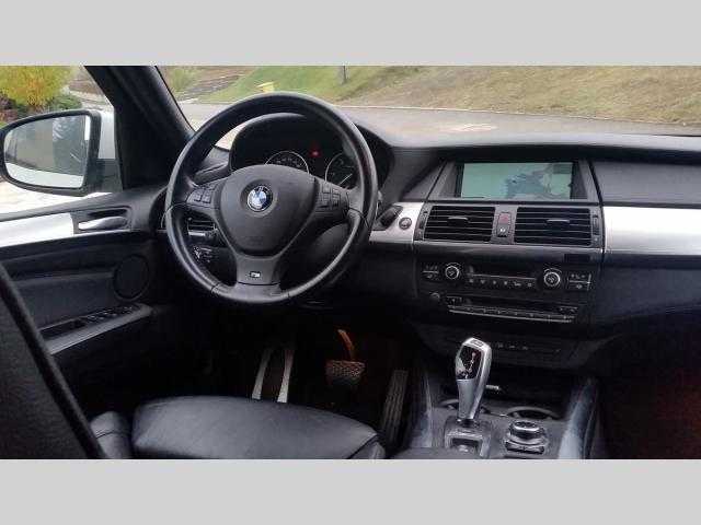 BMW X5 SUV 180kW nafta 2011