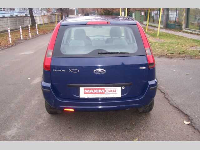 Ford Fusion hatchback 50kW nafta 200305