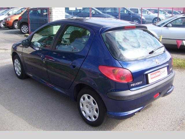 Peugeot 206 hatchback 44kW benzin 200410