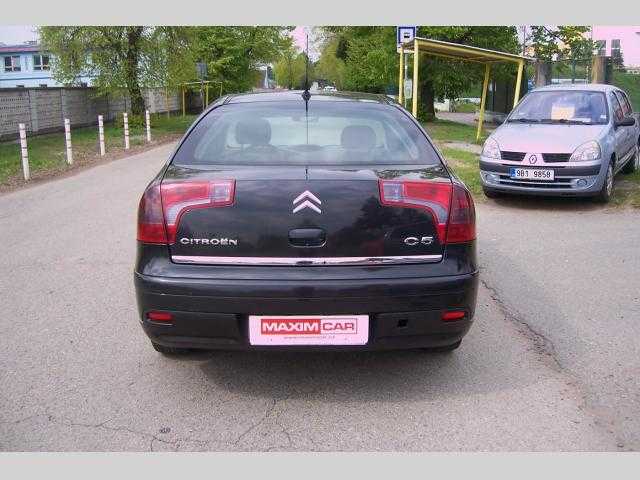 Citroën C5 liftback 80kW nafta 200501