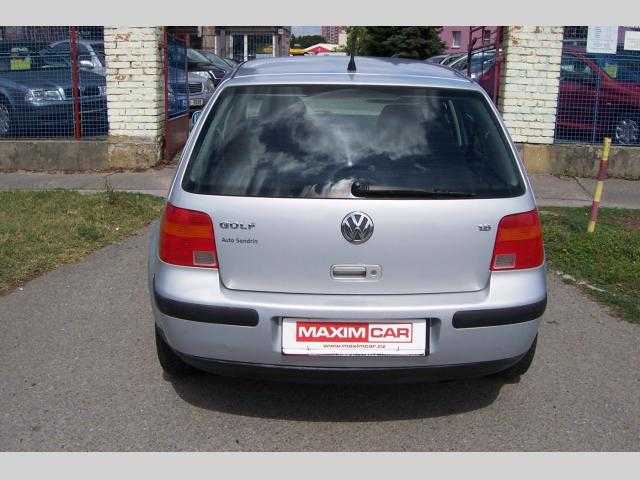 Volkswagen Golf hatchback 0kW benzin 1999