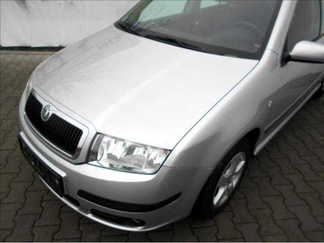 Škoda Fabia hatchback 47kW benzin 200704