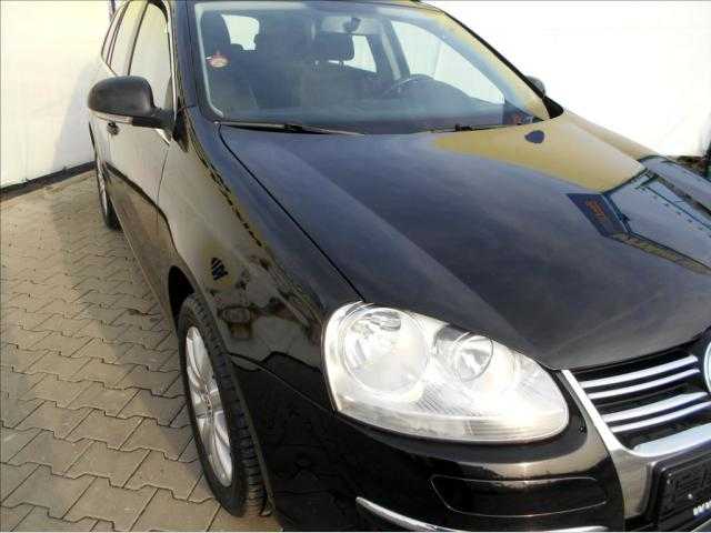 Volkswagen Golf kombi 77kW nafta 200806