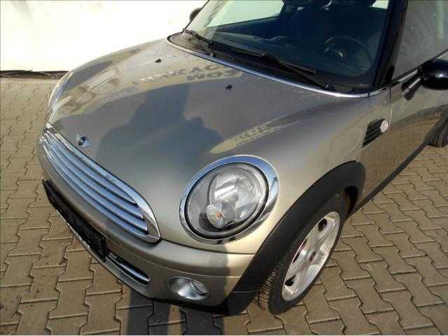 Mini Cooper hatchback 80kW nafta 200804