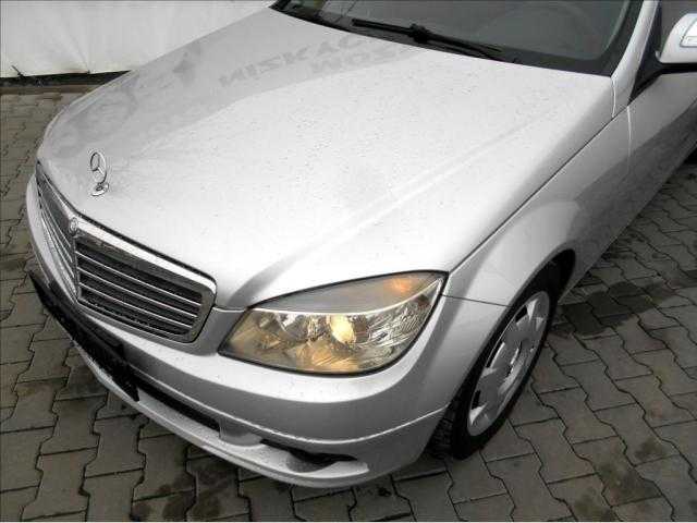 Mercedes-Benz Třídy C sedan 100kW nafta 200806