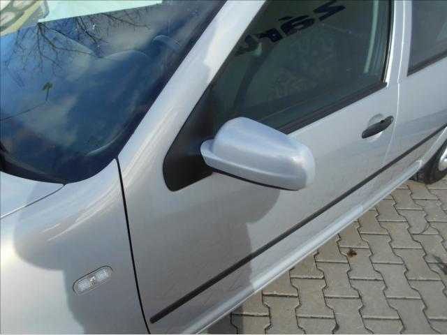 Volkswagen Golf hatchback 55kW benzin 200007