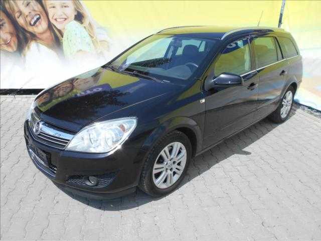 Opel Astra kombi 110kW nafta 200707