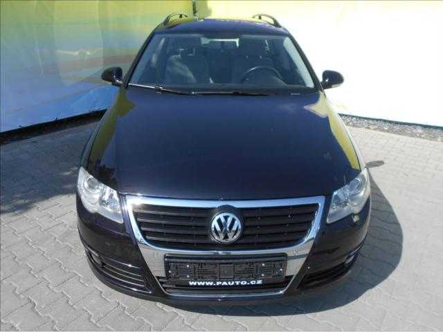 Volkswagen Passat kombi 77kW nafta 200702