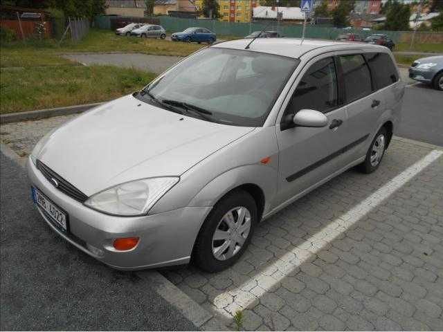 Ford Focus kombi 55kW benzin 200106