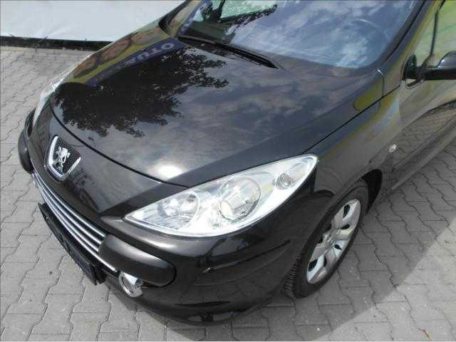 Peugeot 307 kombi 80kW nafta 200705