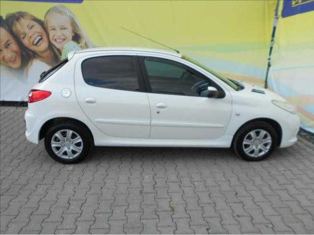 Peugeot 206 hatchback 44kW benzin 201010