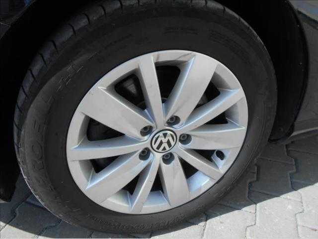 Volkswagen Passat kombi 103kW nafta 201301