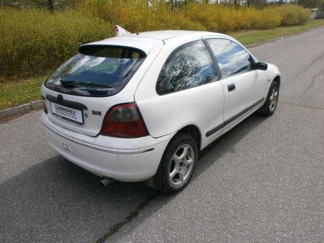 Rover 200 hatchback 76kW benzin 1997