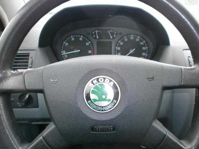 Škoda Fabia hatchback 55kW benzin 200111
