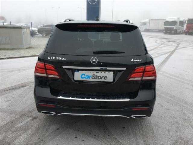 Mercedes-Benz GLE SUV 190kW nafta 201603