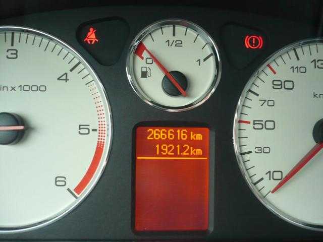 Peugeot 407 sedan 80kW nafta 2009