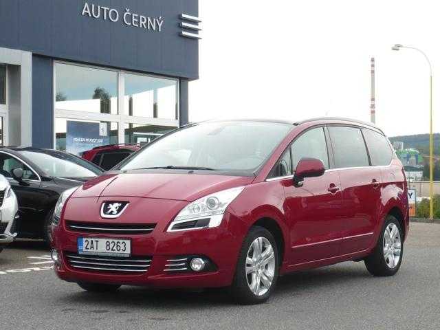 Peugeot 5008 MPV 120kW nafta 2012