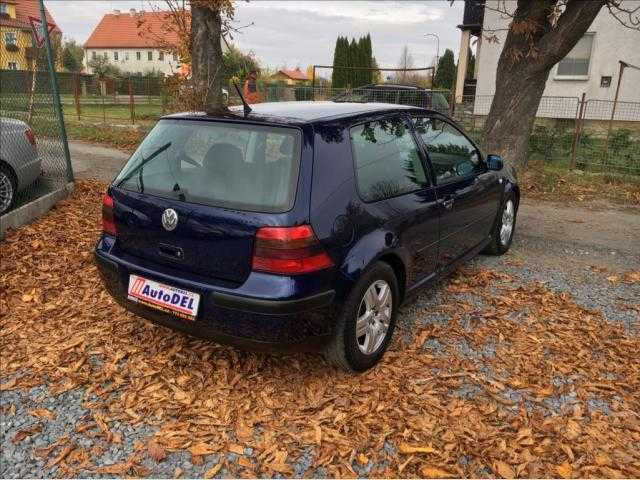 Volkswagen Golf hatchback 77kW benzin 200107